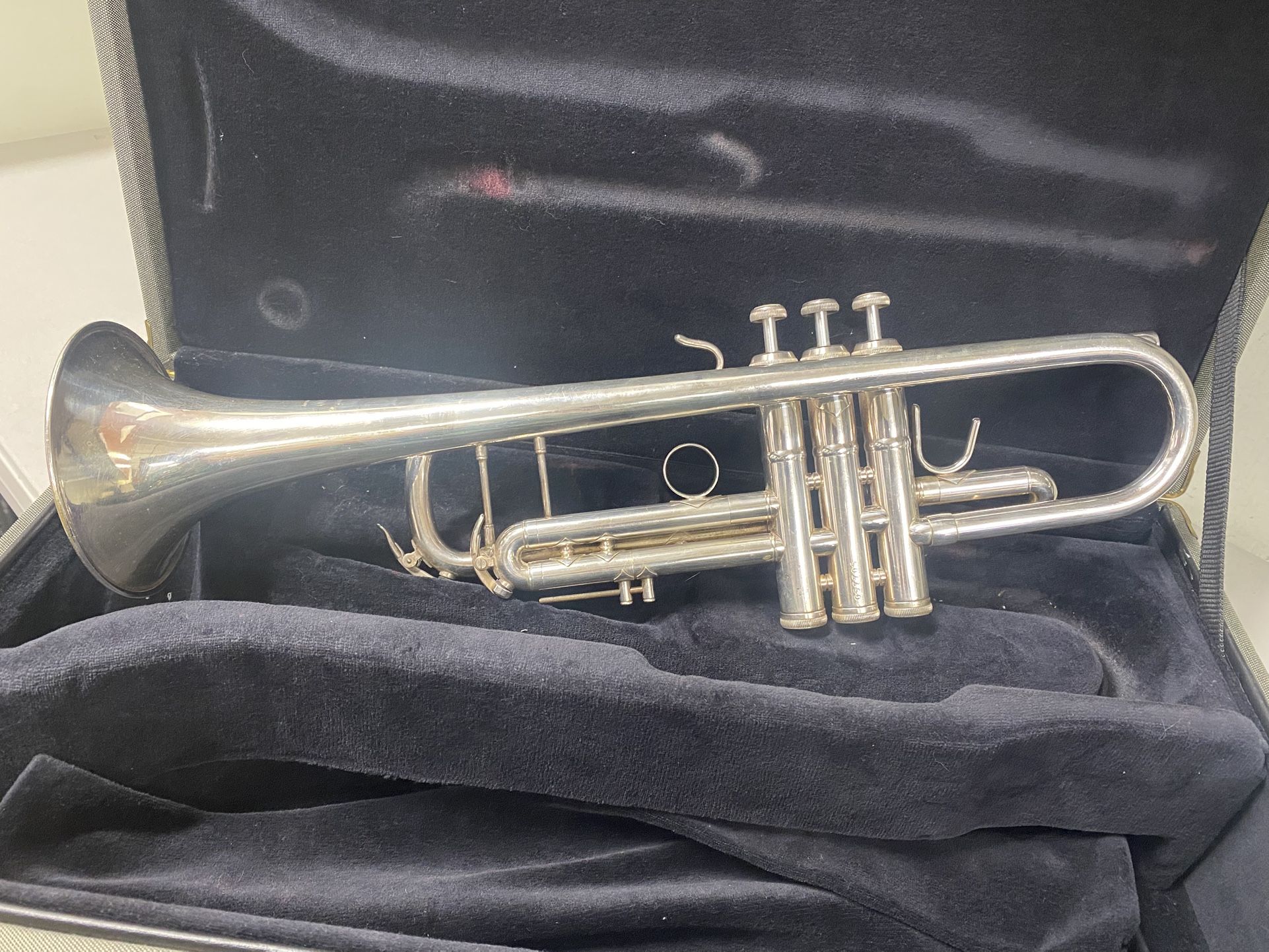 Sonare Trumpet With Case No Mouthpiece