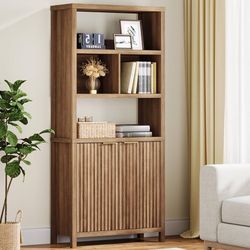 1746a  71" Fluted Bookcase with Doors: 5 Tier Book Case with Large Storage and Open Shelf, Farmhouse Bookshelves for Living Room Bedroom Home Office K
