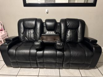 Leather Reclining Sofas