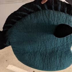Cat Bed - Fish Shape