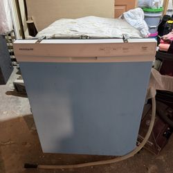 Dishwasher Frigidaire 