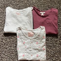 Girls Shirt Bundle $6 Firm 