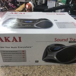 Akai Portable Boom box 