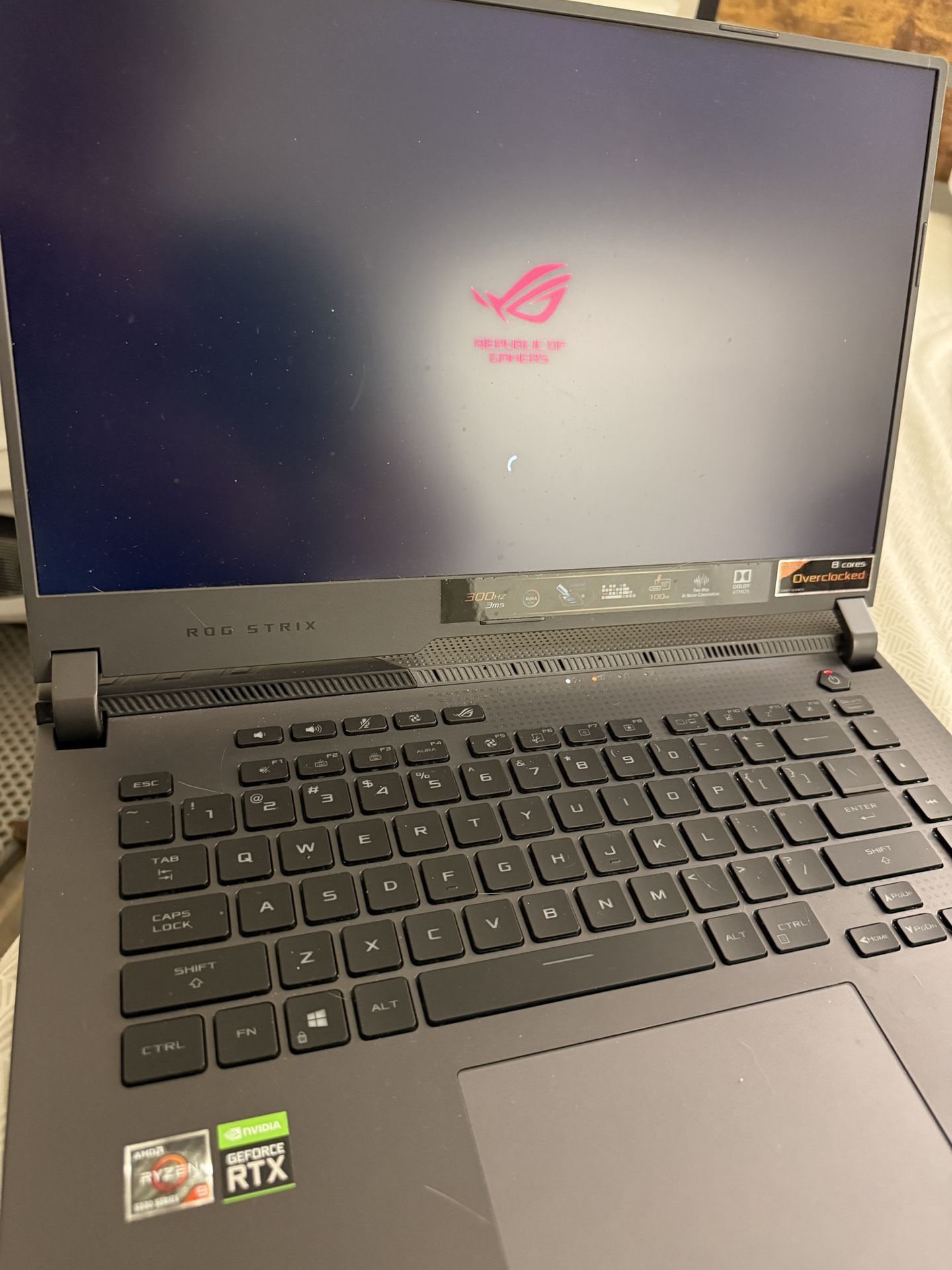 Asus Gaming Laptop: ROG G513QR-AS98