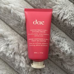NEW DAE CACTUS 3 IN 1 HAIR STYLING CREAM $5!