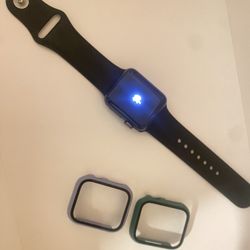 Apple Wtach Black Band Series 3 