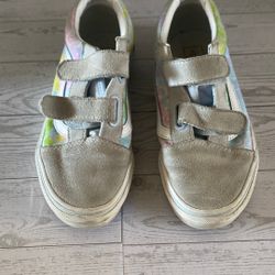 Girls Tennis Shoe