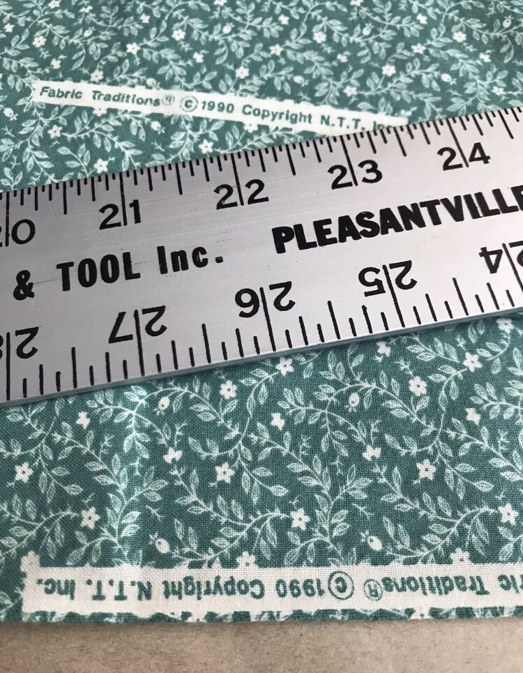 Vtg Traditions FABRIC Green W/ Cream Floral