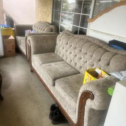 Free - Sofas 