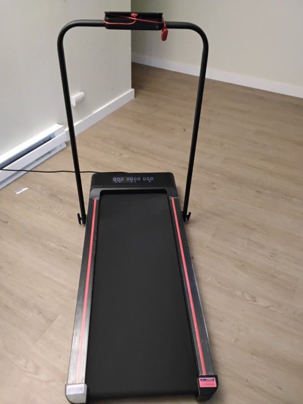 TREADMILL-GREAT CONDITION