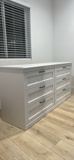 IKEA Dresser (Songesand - White)