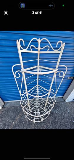 Heavy Duty painted Metal Corner Shelf 71" Tall