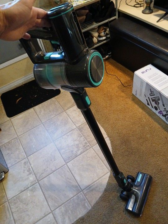 Vacuum Cleaner