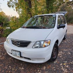 2000 Mazda MPV