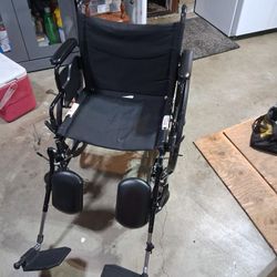 MEDLINE 27"wide Wheel Chair 18" Wide Seat