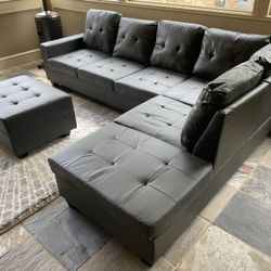 New Charcoal Gray Leather Sectional Sofa Couch With StorageWith Storage Ottoman And Cupholder (reversible Chaise)