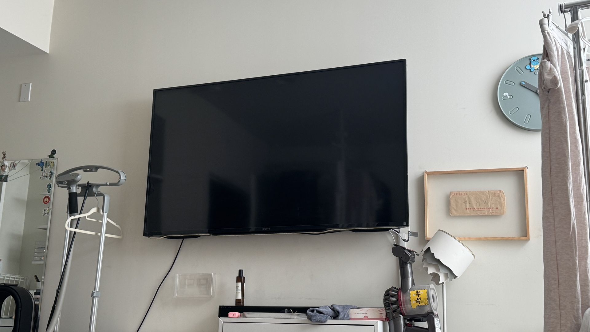 Sony TV 65 Inch +apple tv