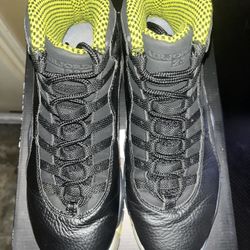 Air Jordan Retro 10 “Venom”