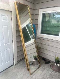 free Closet mirror, sliding doors