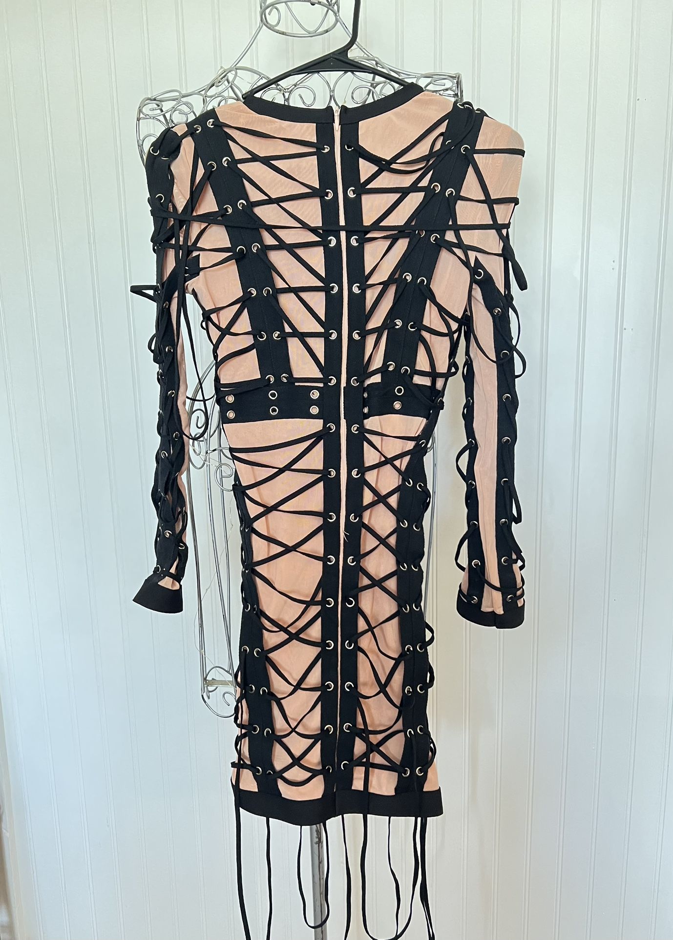 Mini dress lace up long sleeve body-con mini dress, size M