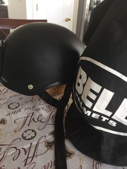 BELL HELMENTS NUEVO. $ 50 DOLLARES