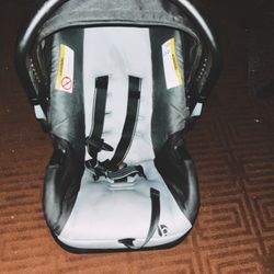 Newborn Carseat With Bottom Buster As Well