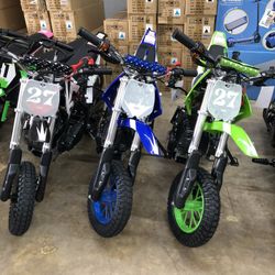 Brand New Electric Gas Dirt Bike 40CC 