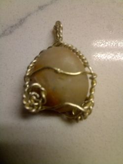 Agate Wrapped W)Gold Wire