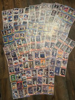Huge baseball card lot