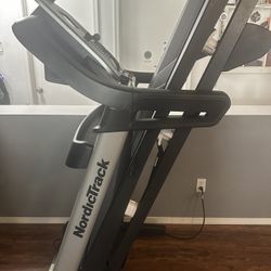 Nordictrack C1650 Treadmill