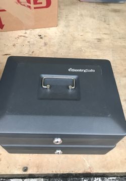 Cash boxes (2)