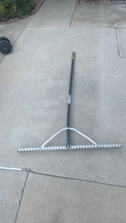 Aluminum landscape rake