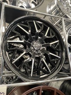 22" CHRYSLER 300 & CHARGER RIMS 5X115 ​Vehicle Fitment: Direct fit for Chrysler 300, Dodge Charger, Dodge Challenger, and Magnum builds looking for an