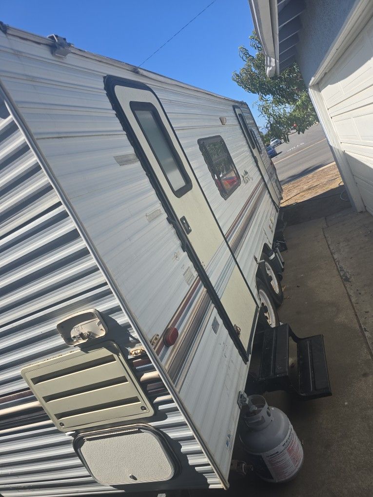 1999 Trailor For Sale