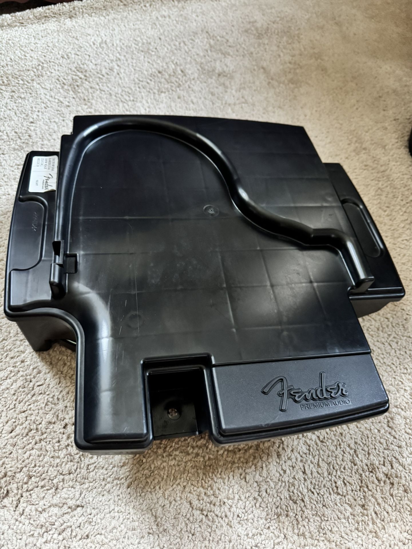 2020 Nissan Titan OEM subwoofer with AMP