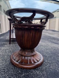 Grand Round Glass Foyer Table – Ornate Carved Urn Pedestal Entry Statement Piece