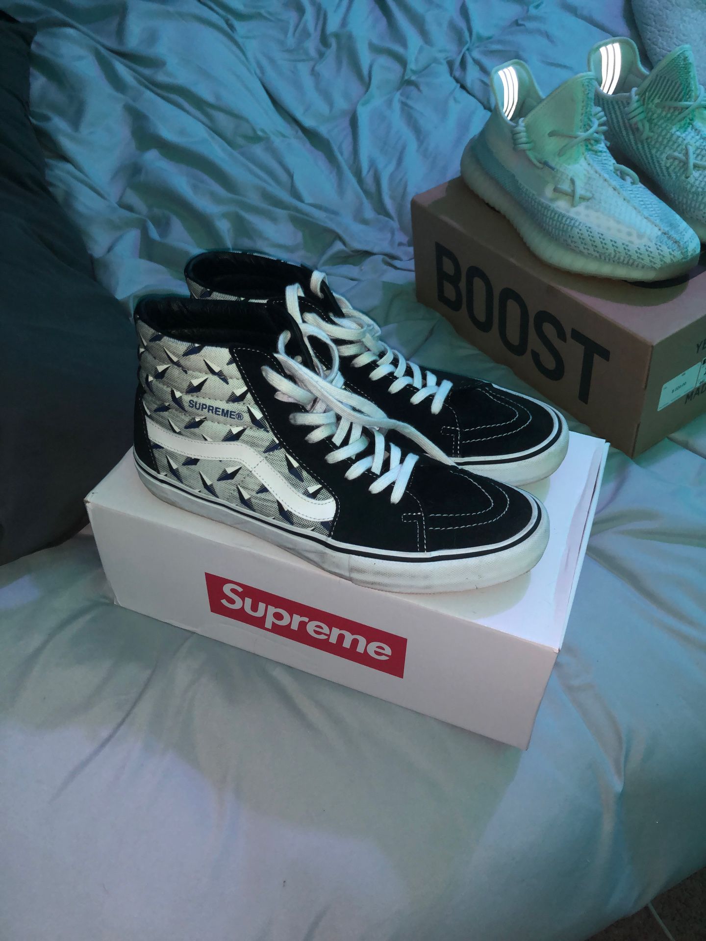 supreme vans