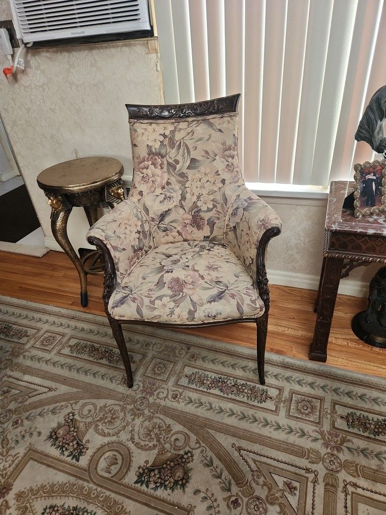 2 Chairs And 2 Side Tables 