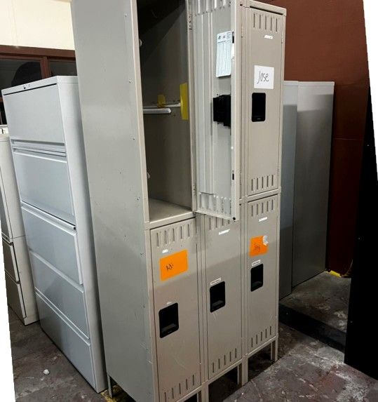 6 COMPARTMENT GYM / SCHOOL LOCKERS (half size) *can deliver*