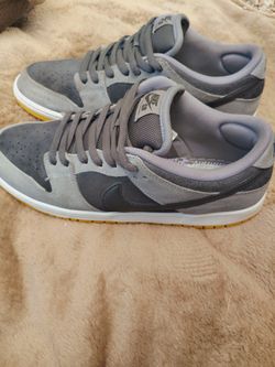 Nike SB Dunk Low Pro Sneakers