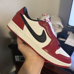 Jordan 1 Low Chicago 
