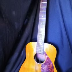 Yamaha JR 1/2 Size Guitar 