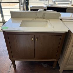 Collette 36 in. Single Sink Cinnamon Oak Bath Vanity with Carrara White Marble Top