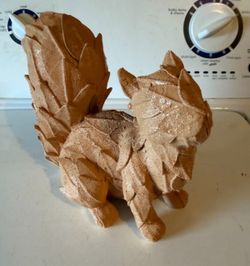 Harvest, squirrel garden Figurine