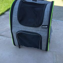 Petute Soft-Sided Pet Carrier / Backpack – Great Condition