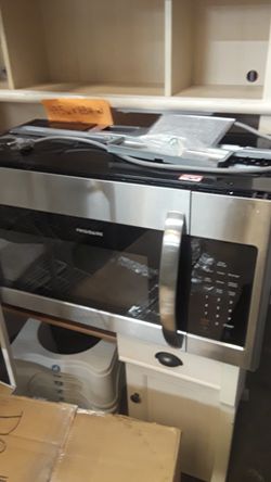 Microwave over stove 30inch SS