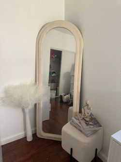 Mirror set