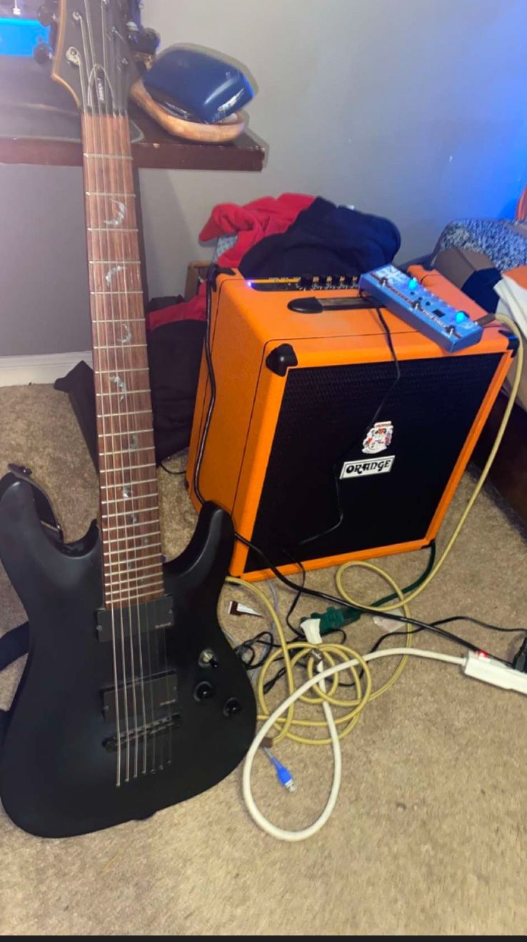 Schecter Damien 7, a 7 string model from the Diamond Series