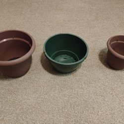 (3) Gardening Pots...