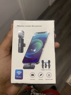 Wireless YouTuber Microphone